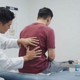 Physiotherapy vs Chiropractic Which Is Better for Back Pain in Singapore